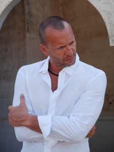 BIAGIO ANTONACCI: HO LA MUSICA NEL CUORE